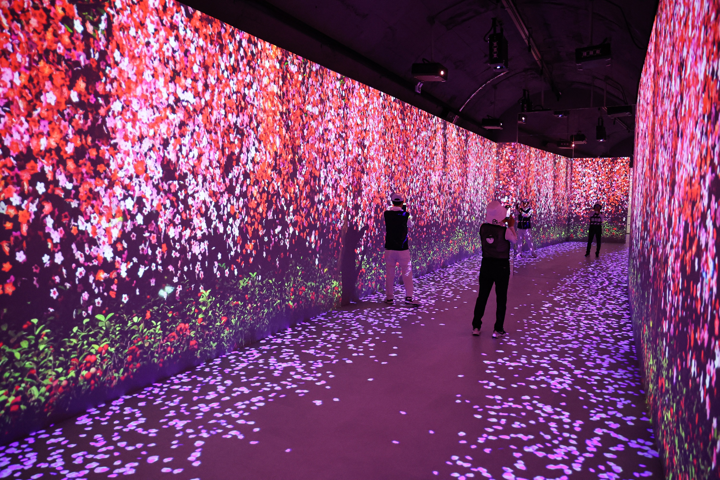 겨울 나들이 1순위, 김해낙동강레일파크 인기 지속